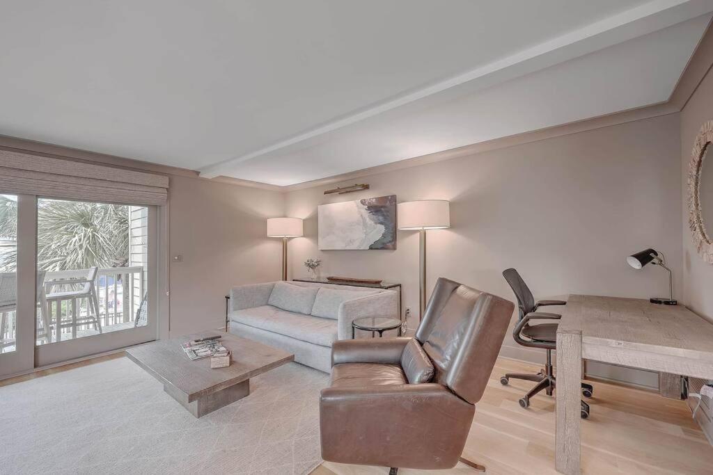 New Listing! Seagrove Villa 3A - Luxurious Ocean View! Isle of Palms Eksteriør bilde