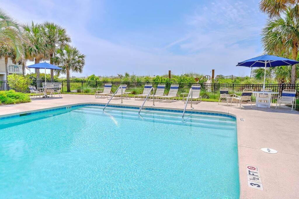 New Listing! Seagrove Villa 3A - Luxurious Ocean View! Isle of Palms Eksteriør bilde